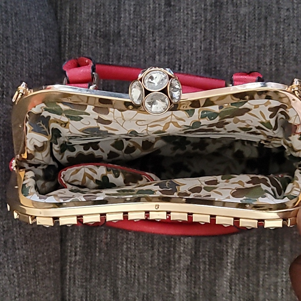 A Designer Red Rhinestone Bag - Picture 4 of 4
